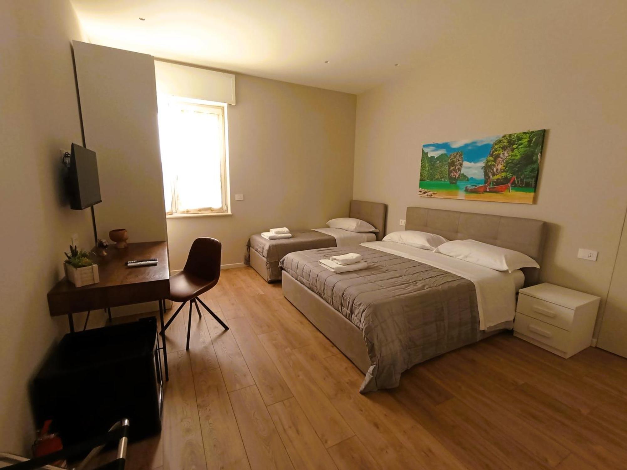 Triple Room with Private Bathroom